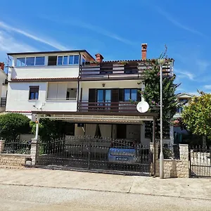  Apartment Anic